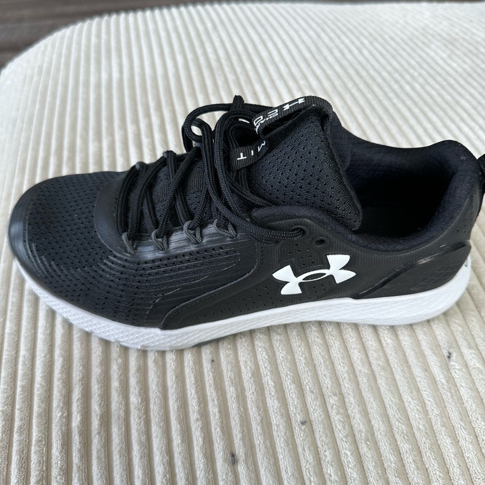 Under Armour Men's Charged Commit Tr 3 Cross Trainer size 8 extra wide